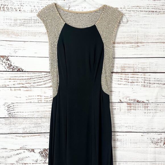 Xscape Black Gold Crystal Embellished Fit and Flare Evening Gown EUC, Size 2 - Picture 3 of 12